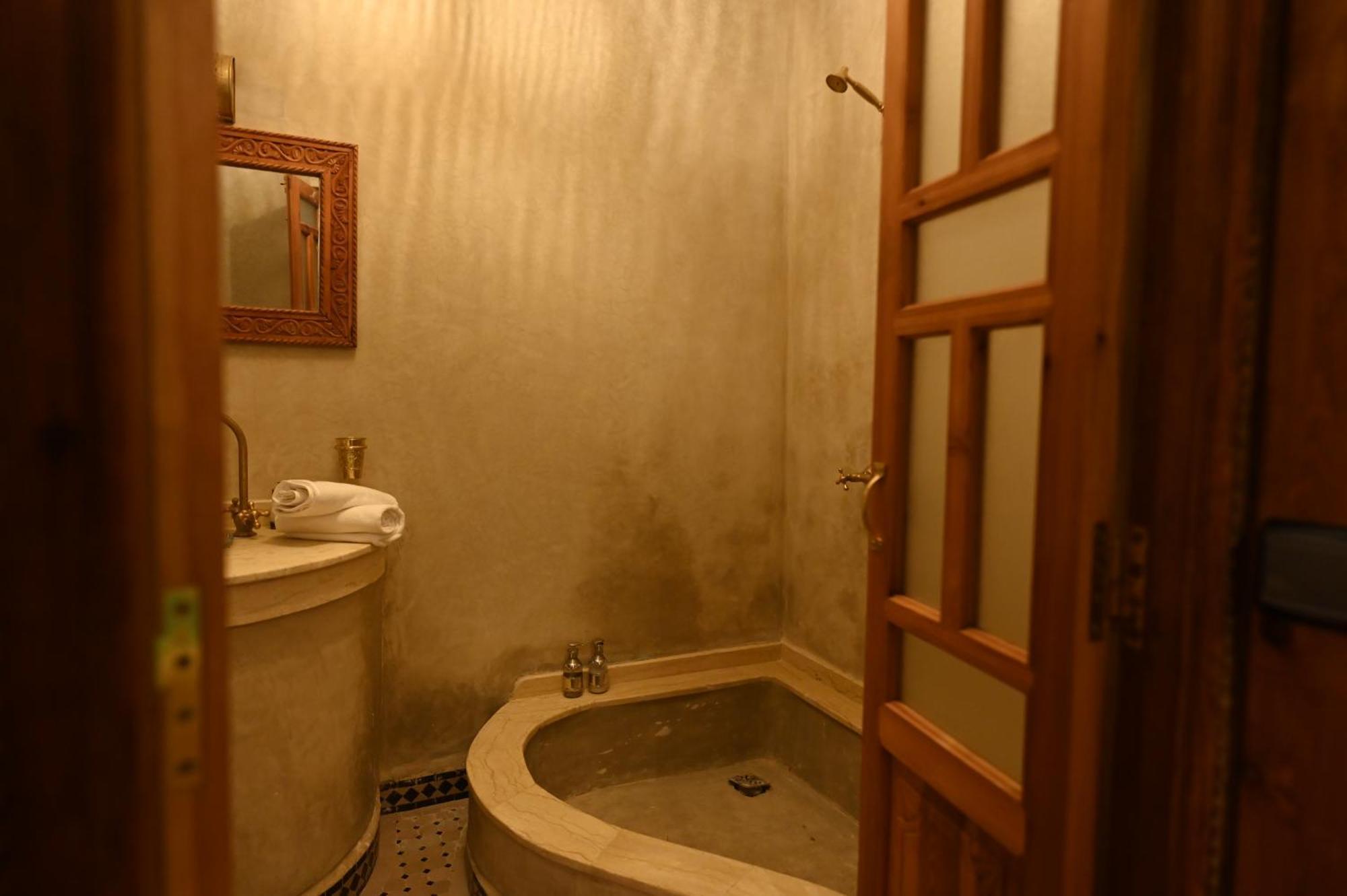 Riad Chez Henriette 马拉喀什 外观 照片